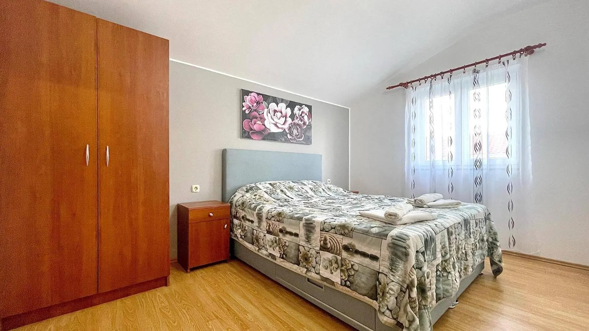 Apartments Capic Z Baška Gæstehus